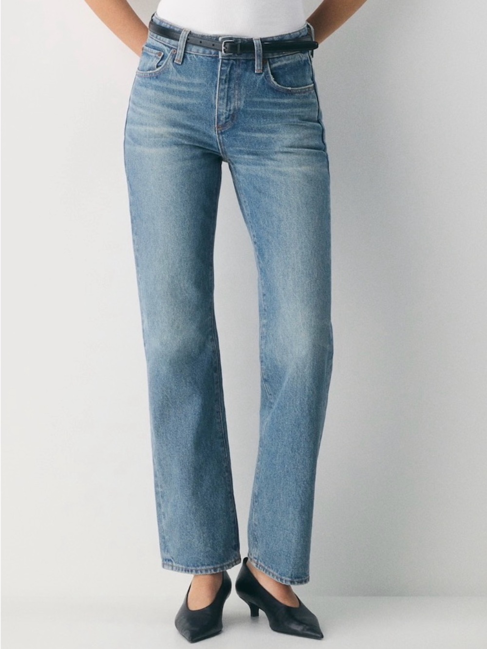 Denim Forum Sharon Classic Mid-Rise Straight Jean Vintage Medium Blue